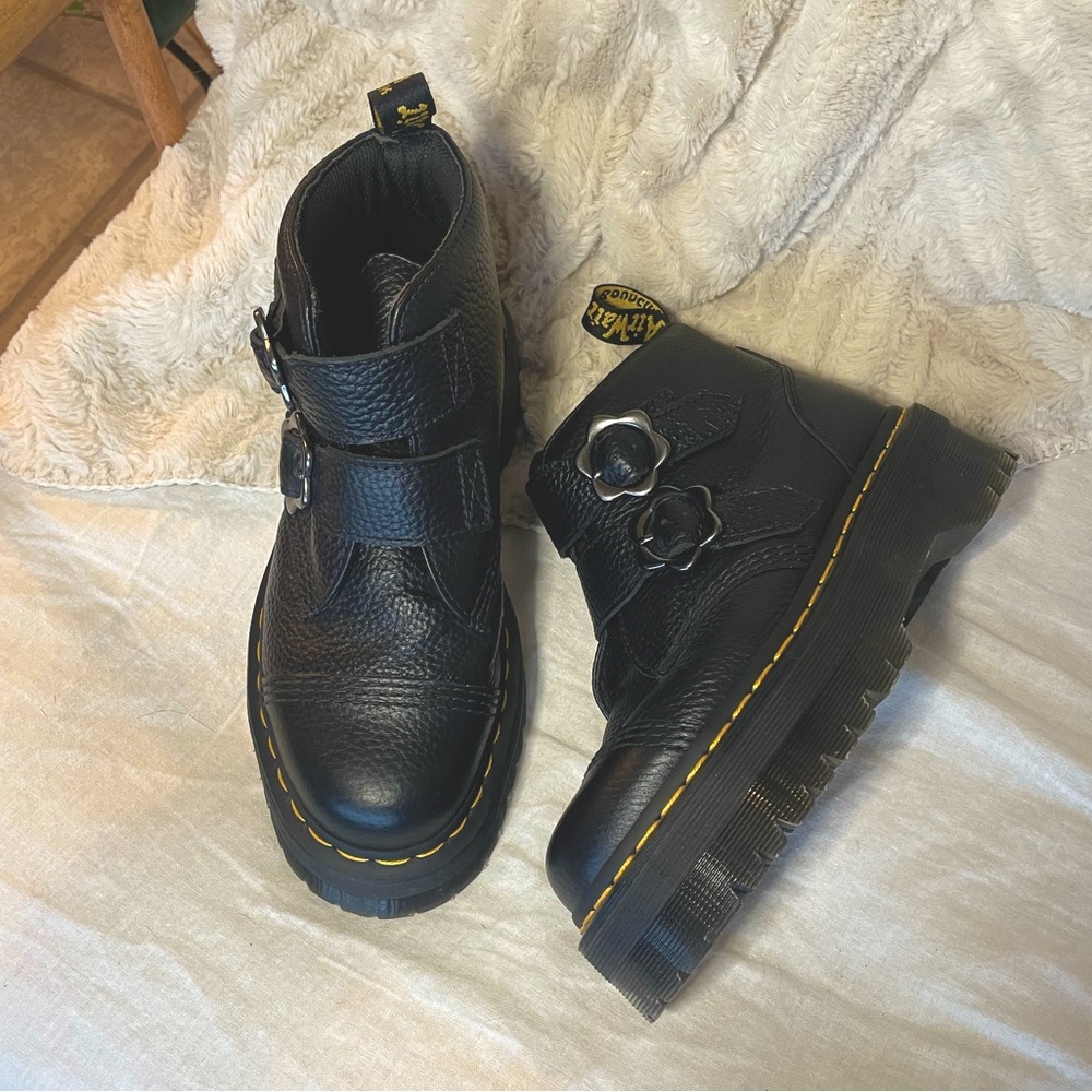 Dr. Martens Devon Platform Boots